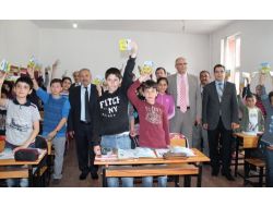 'Kumbaram Dolsun Turhal Kitap Okusun' Kampanyası Başladı