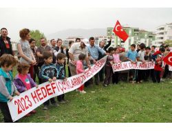 Mahalleliden Mezarlık Değil Park İstiyoruz Eylemi