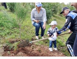 Emniyet Mensupları Fidan Dikti!