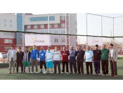 Özel Ceyhan’da Veliler Turnuvada Buluşuyor