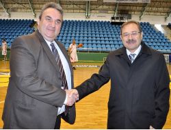 Türk Ve Yunan Polisi Dostluk Maçı Yaptı