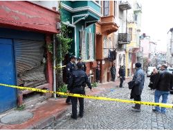 Fatih'te Doğalgaz Zehirlenmesi 2 Ölü