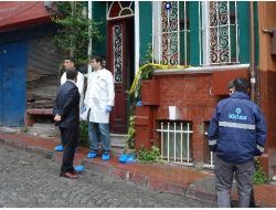 Fatih'te Doğalgaz Zehirlenmesi: 2 Ölü