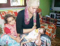 Kilo Almayan Bebek Ölümle Pençeleşiyor