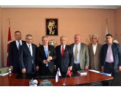 Başbakan'dan Ödül Alan Başkan Özgan'a Tebrik Ziyareti