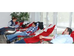 Erciyes Üniversitesi Kan Merkezi'ne 80 Ünite Kan Bağışlandı