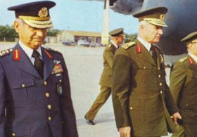 DARBE TİMİ KURULMUŞ!