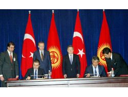 Erdoğan: Kırgızistan'ın Demokratik Başarısı Onur Verici