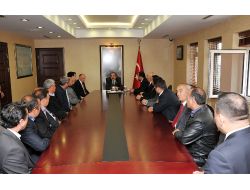 Karaisalı Ve Aladağ Heyeti’nden Vali Coş’a Ziyaret