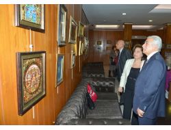 Zihni Aldırmaz 'Ebru' Sergisinde