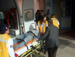 3 Katlı İnşaatın Çatısından Düştü