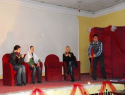 Doğubayazıt'ta 30 Öğretmen Tiyatro Grubu Kurdu