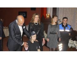 Polis Balosu, Medya Ve Sanat Dünyasını Bir Araya Getirdi