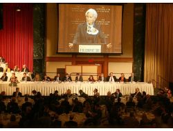 Imf Başkanı Lagarde: Kolay Para Politikasının Şuan İçin Devam Etmesi Lazım