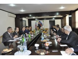 Bakan Eroğlu, Bakü Temaslarına Başladı