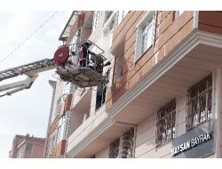 Evde Yalnız Bırakılan Çocuklar Yangın Çıkardı