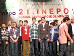 Atıklardan Yalıtım Malzemesi Yapan Öğrenciler, Türkiye Birincisi Oldu