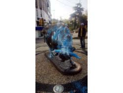 Kadıköy’ün Sembolü Boğayı Lazio’nun Rengine Boyadılar