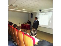 Öğrenciler 'Kariyer Günleri' İle Meslekleri Tanıyor