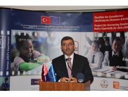 'Türkiye'de Sorun İşsizlik Değil Mesleksizlik'