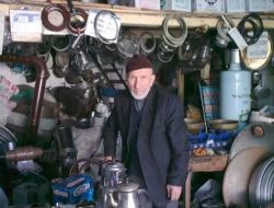 Nevşehir'in 72 Yaşındaki Son Bakırcı Ustası