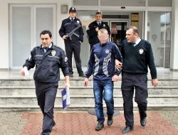Hırsızlık Şüphelisi Asker Firarisi Çıktı
