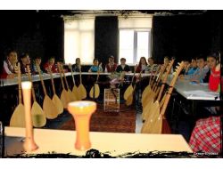 Bu Ortaokulda Her Öğrenci Bir Enstrüman Çalıyor