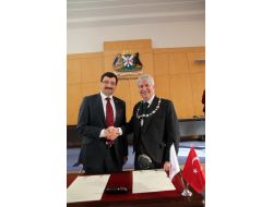 Keçiören İle Stirling Kardeş Şehir Oldu