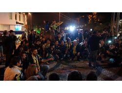 Kadıköy'de Yarı Final Coşkusu