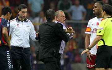 Fatih Terim'e rekor ceza!