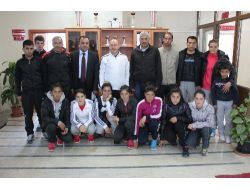 Erim, Atletizmde Zirve Yapan Atletleri Tebrik Etti