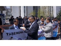 Çalışma Bakanlığı'nda 'Peynir Ve Zeytinli' Protesto