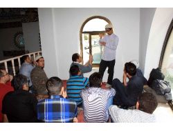 Hutbe İşaret Diline Çevrilince İşitme Engellilerin Cumaya İlgisi Arttı