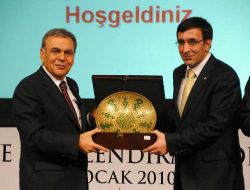İzmir Büyükşehir Belediye Başkanı Kocaoğlu, İnciraltı İçin Özel Kanun İstedi