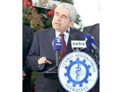 Hristofyas'tan Küba'ya Gideceği Yönündeki İddialara Yalanlama