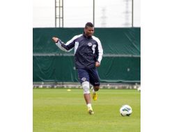 Kalu Uche: Uefa Avrupa Ligi Maçı İçin Kazanmalıyız