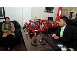 Ak Partili Orhan'dan Görevine İade Edilen Bdp'li Başkan Durmaz'a Ziyaret