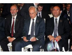 ‘peygamberimiz, İnsan Onurunu Hak Ettiği Yere Yükseltmek İçin Gönderildi’