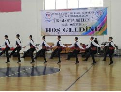 Ereğli’de Türk Halk Oyunları Yarışmaları