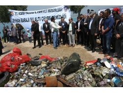 Dalgıçlar, Seyhan Baraj Gölü'nde Çevre Temizliği Yaptı