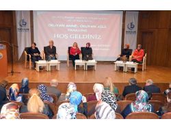 Semt Sakinleri Altın Yerine Kitap Günü Düzenledi