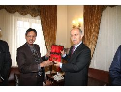 Endonezya Batı Sumatra Adasına Türk Koleji Müjdesi