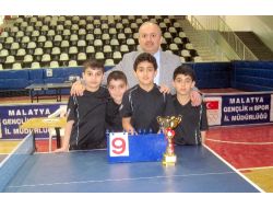 Rahime Batu Öğrencileri Masa Tenisinde Bölge Şampiyonu Oldu