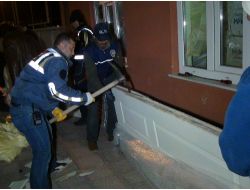 Kapıların İçine Zulalanmış 72 Bin Paket Kaçak Sigara