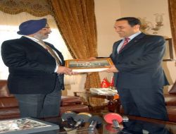 Başbakan Erdoğan'ın Ziyaretinden Memnun Kalan Hindistan, Cumhurbaşkanı Gül'ü Bekliyor!.