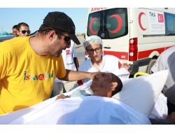 Somali’de Yaralanan Kızılay Görevlileri, Ambulans Uçakla Türkiye’ye Gönderildi