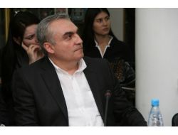 Yunus Emre’nin Şiirlerine Kazak Öğrenciler Hayat Verdi