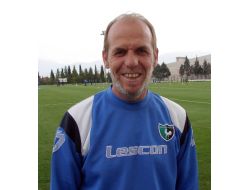 Denizlispor Teknik Direktörü Dervent İstifa Etti