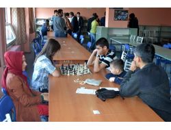 23 Nisan Satranç Turnuvası Yapıldı