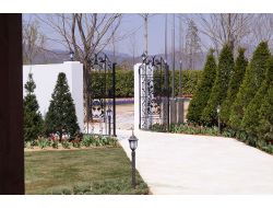 Güney Kore’de Türk Bahçesi